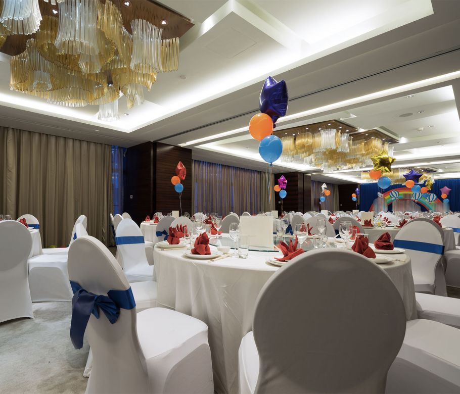 Party - Table and Room Decorations provided by Stratton Catering Equipment Hire